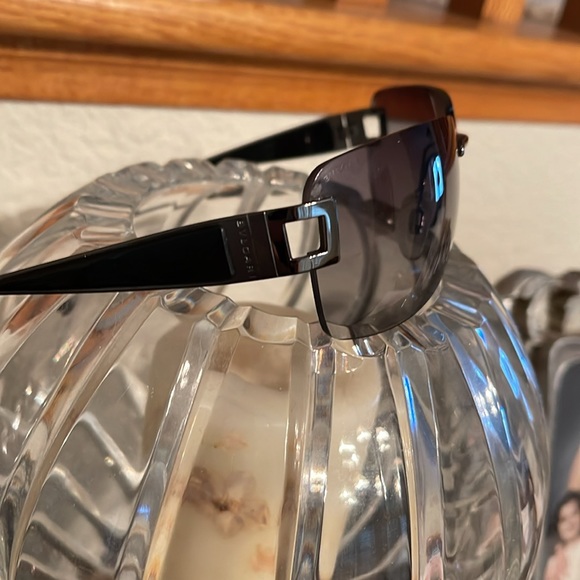 BVLGARI SUNGLASS. - Picture 3 of 12